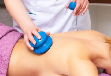 Вакуумный / баночный массаж спины