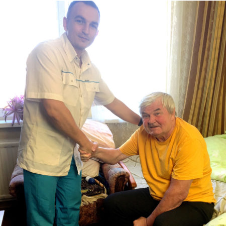 Восстановление после инсульта пожилых людей