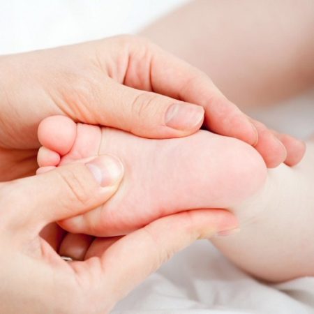 Детский массаж при вальгусной стопе